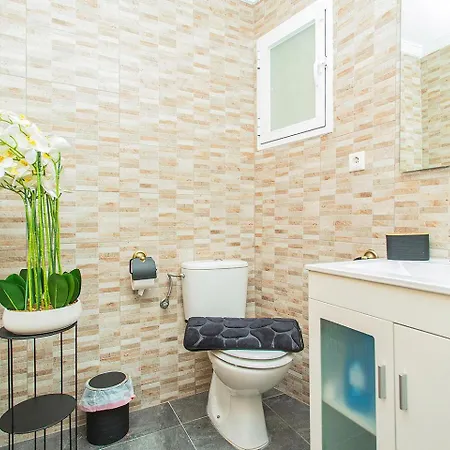 Apartment 001 Red Harmony Alicante-holiday *
